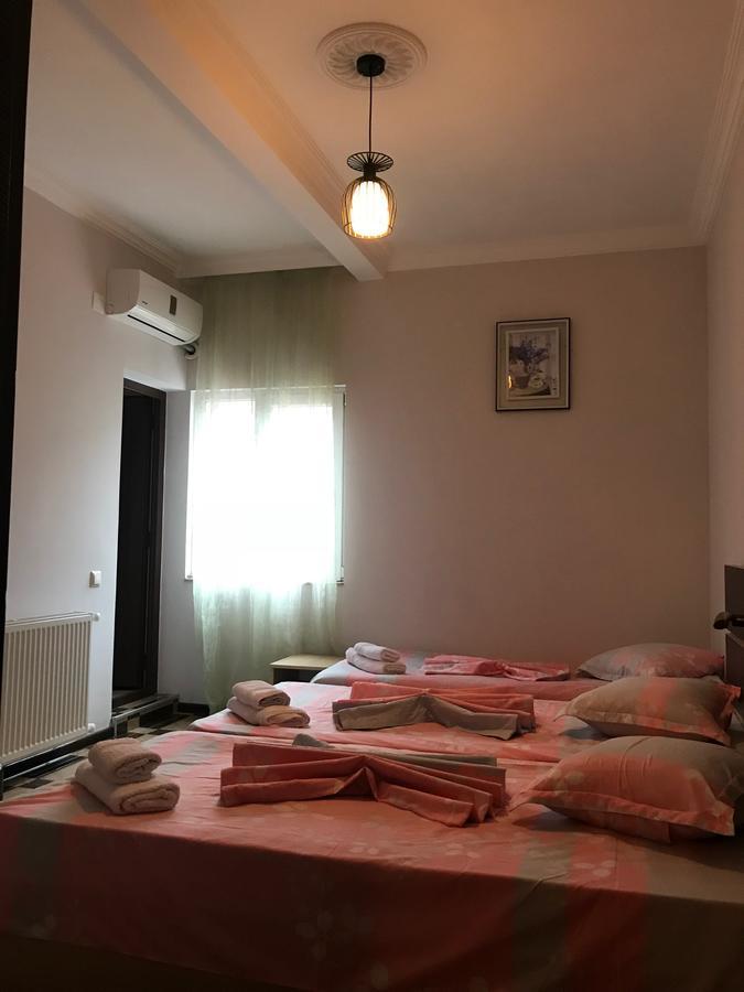 Holiday House Batumi Exterior foto